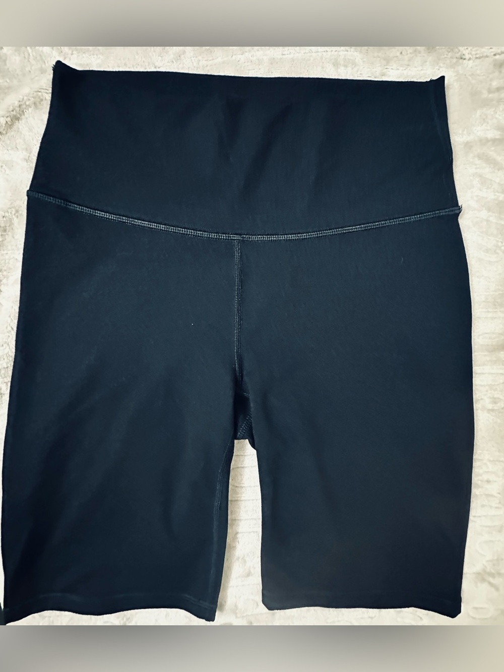 Fabletics PowerHold High Rise Biker Shorts Black Waistband Pocket Size M or L